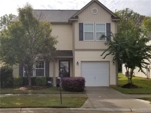 1612 Lynford Dr, Charlotte, NC 28215-4541