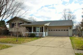 1239 Linda Ln, Lancaster, OH 43130-5103