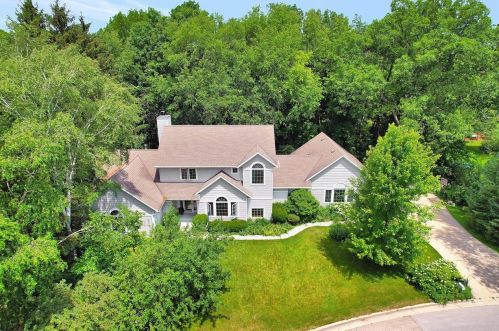 585 Connor Ct, Lake Mills, WI 53551-1665