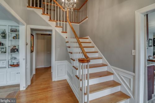 505 Kings Hwy, Slaughter Beach, DE 19963-1635
