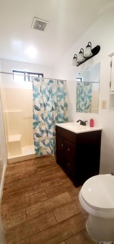 4157 Carlin Ave, Lynwood CA  90262-5285 exterior