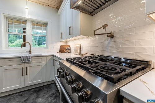 2615 Amicus Rd, Stanardsville VA  22973-3163 exterior