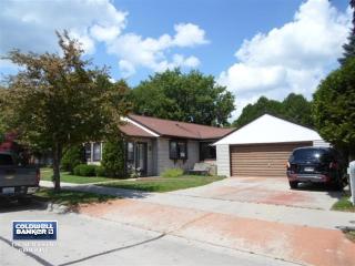 3610 Rasher St, Manitowoc, WI 54220-4721