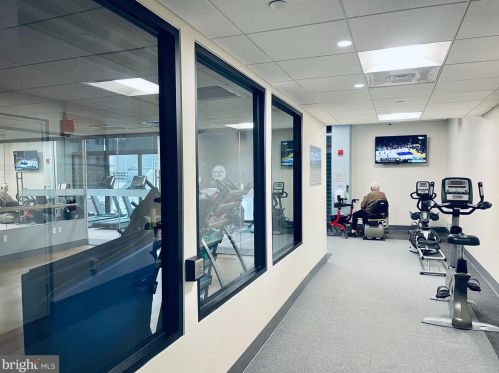 1420 Locust St, Philadelphia PA  19102-4201 exterior