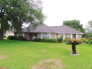 3220 Copper Ridge Cir, Cantonment, FL 32533-7432