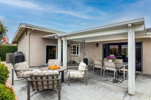 3571 Julian Ave, Long Beach CA  90808-3111 exterior