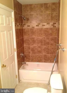 2419 Good Intent Rd, West Deptford NJ  08096-6107 exterior