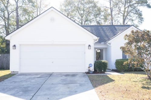 108 Mockernut Dr, Ladson, SC 29456-3892