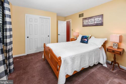 908 Tennis Way, Lansdale PA  19446-4367 exterior