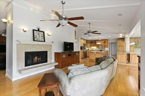 1539 Avolencia Dr, Fullerton CA 92835-3717 exterior