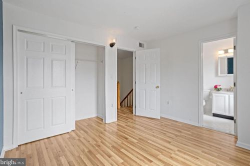 138 Barrow Pl, Princeton NJ  08540-0063 exterior
