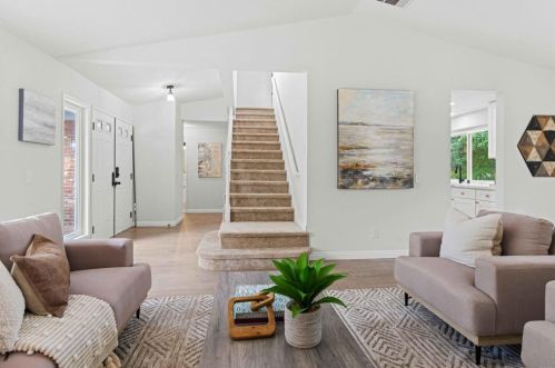 30669 Southern Cross Rd, Temecula CA  92592-3249 exterior