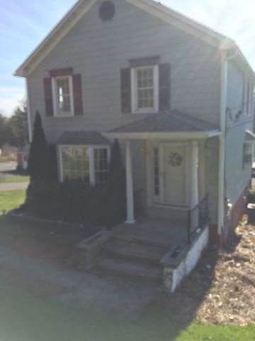 969 Flatbush Rd, Kingston, NY 12401-7373