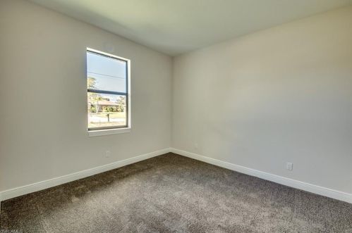 3527 4th Ln, Cape Coral FL  33991-5604 exterior