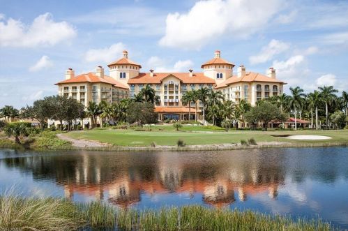 2776 Tiburon Blvd, Naples FL  34109-3709 exterior