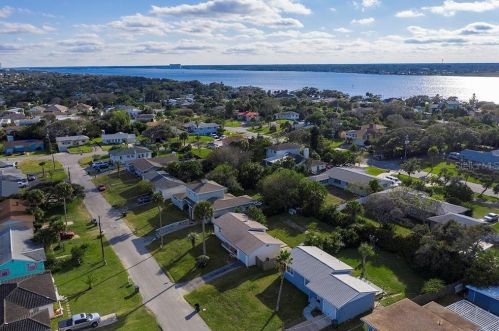 104 Claire Ter, Daytona Beach FL 32118-5114 exterior