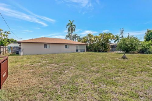 1404 36 Ter, Cape Coral FL  exterior