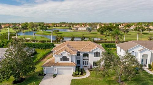 11125 Longshore Way, Naples, FL 34119-7977