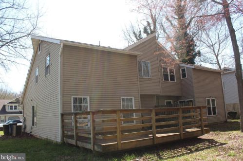 1417 Farmview Dr, Dover DE  19904-3390 exterior