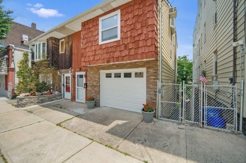 81 Edgewater Pl, Edgewater NJ  07020-1205 exterior