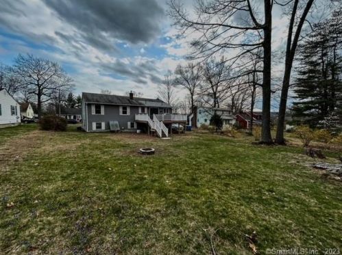 36 Debra Ln, Bristol CT  06010-2724 exterior