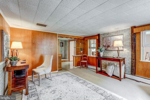 210 Hoernerstown Rd, Hummelstown PA  17036-9503 exterior