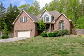 2119 Creek Trl, Goodlettsville, TN 37072-7046