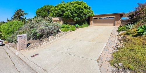 2121 Paradise St, San Diego, CA 92114-1517