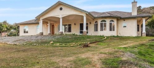 11580 Bridle Path Ln, Lakeside, CA 92040-1325