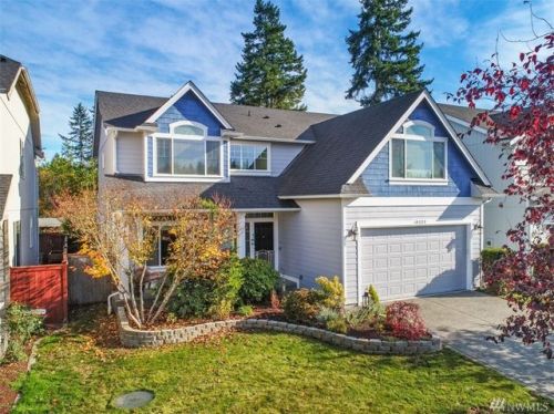 18325 81st Avenue Ct, Puyallup, WA 98375-9737