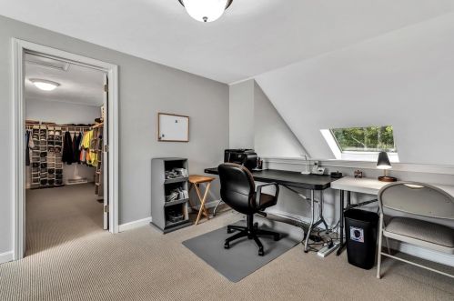 51 Portside Dr, Mashpee MA 02649-2851 exterior