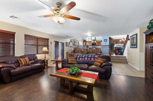 1394 Toledo St, Gilbert AZ  85295-5505 exterior