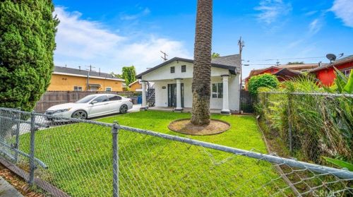 10800 State St, Lynwood CA  90262-1827 exterior