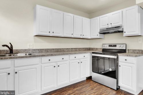 1505 Allison St, Harrisburg PA  17104-3138 exterior