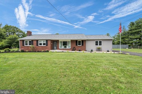 1650 Quarry Rd, Lansdale, PA 19446-4307