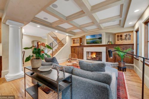 4046 Upton Ave, Minneapolis MN  55410-1259 exterior