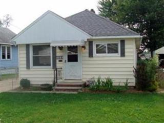 4064 Mooreland Ave, Willoughby, OH 44094-4719