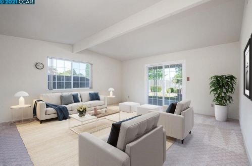 1737 El Toro Way, Pinole CA  94564-2116 exterior