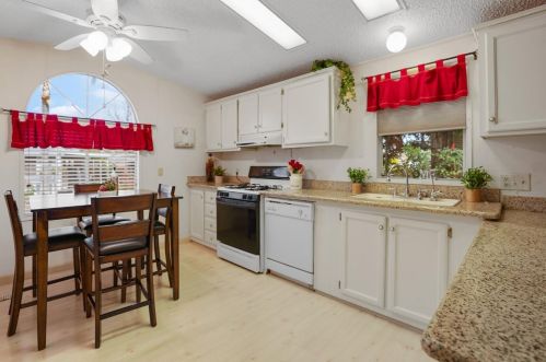 2128 Hacienda Ln, Modesto CA  95350-0207 exterior