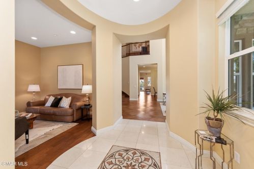 3824 Doheney Ct, Simi Valley CA  93063-0208 exterior