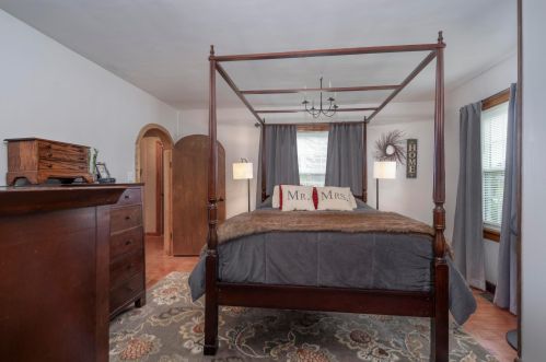 1014 Hinde St, Washington Ch OH  43160-1931 exterior