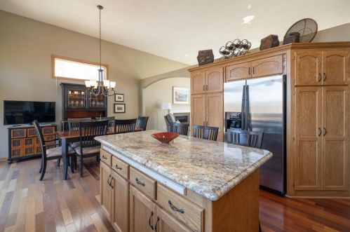 8359 College Trl, Inver Grove Heights MN 55076-3201 exterior