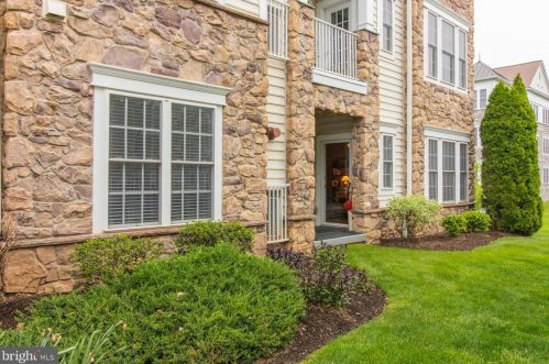 2102 Lilac Ct, Lansdale, PA 19446-7611