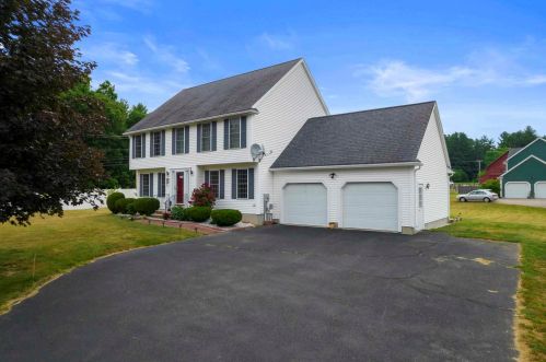 4 Ivans Ln, Dover NH  03820-9131 exterior