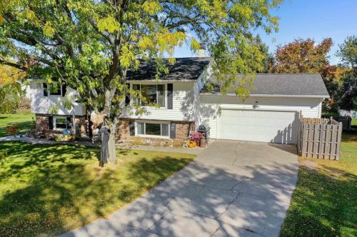 3391 Nautical Ave, Green Bay WI  54311-7235 exterior