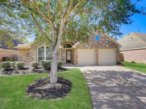 2708 Ginger Cove Ln, Pearland, TX 77584-1836