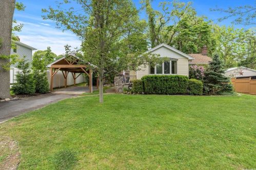 25 Cedar Dr, Miller Place, NY 11764-1404