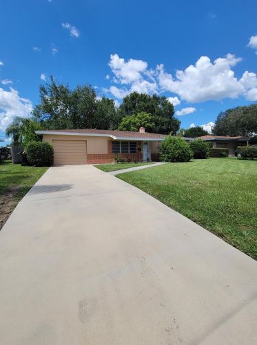 5397 26th Ave, Saint Petersburg, FL 33707-5138
