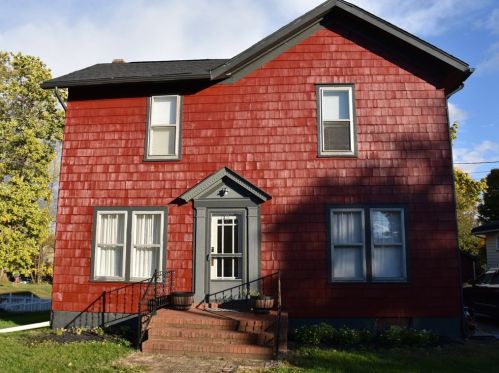 301 Mercer St, Linesville, PA 16424-9233