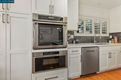 6747 Tory Way, Pleasanton CA  94568-2144 exterior